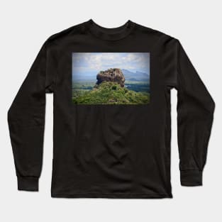 Sigiriya Sri Lanka rock / Swiss Artwork Photography Long Sleeve T-Shirt